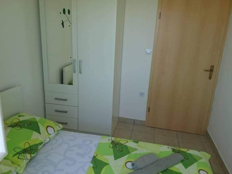 Apartmani Samanta วีร์ ภายนอก รูปภาพ